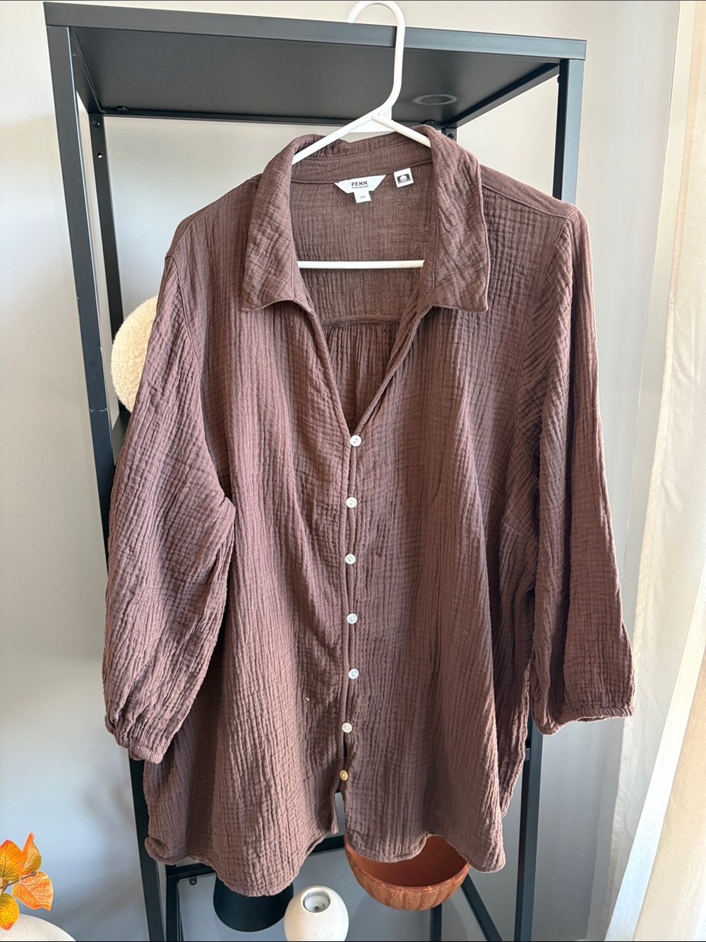 169 Renuar Men's Chocolate Brown Gauze Button-Down Shirt